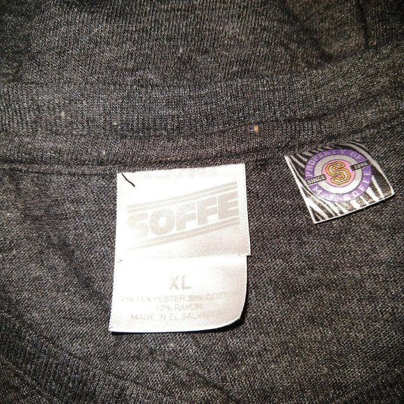 Soffee Juniors T Shirt Size XL Multicolor V Neck Love Red Raiders Graphic - Picture 7 of 9